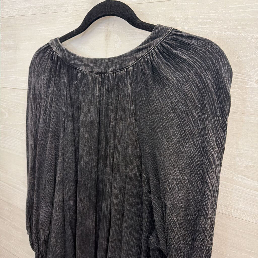Altar'd State Black Textured Long Sleeve Tunic Top Large