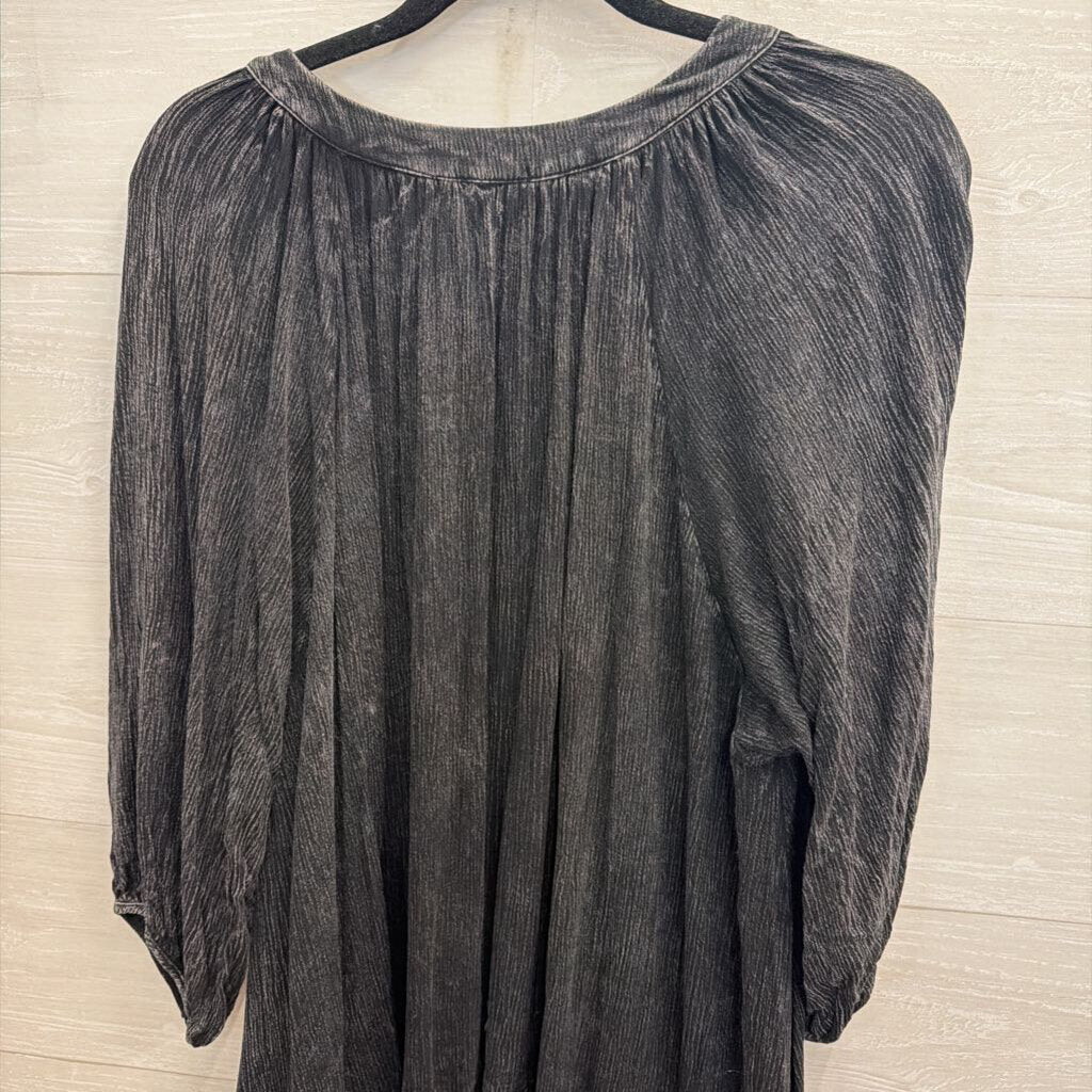 Altar'd State Black Textured Long Sleeve Tunic Top Large