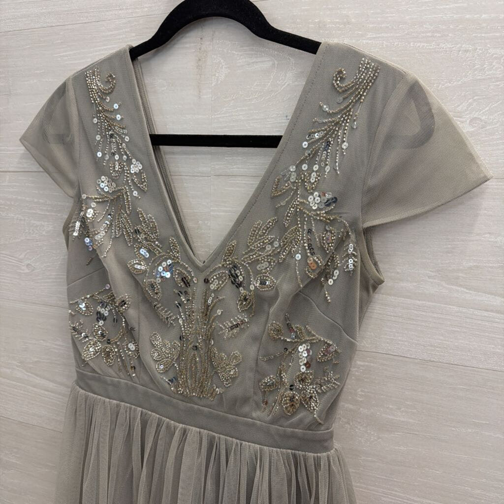 Altar'd State Grey/ Silver Sequin Beaded Short Sleeve Top Dress Small