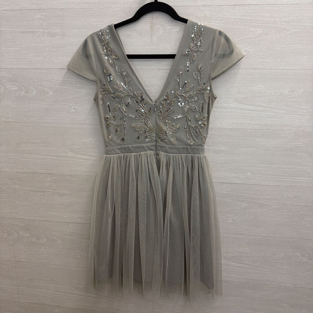 Altar'd State Grey/ Silver Sequin Beaded Short Sleeve Top Dress Small