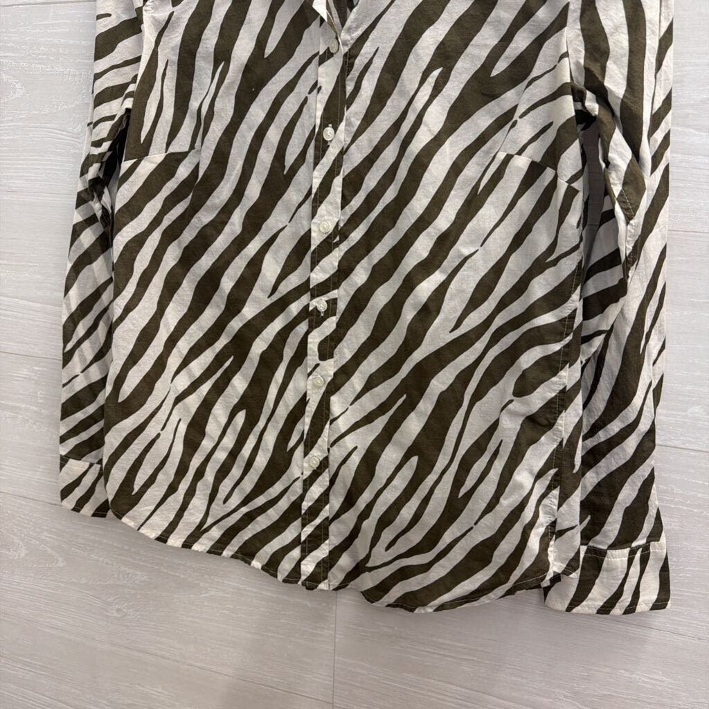 Talbots White/ Green Print 100% Cotton Long Sleeve Button Down Top Small