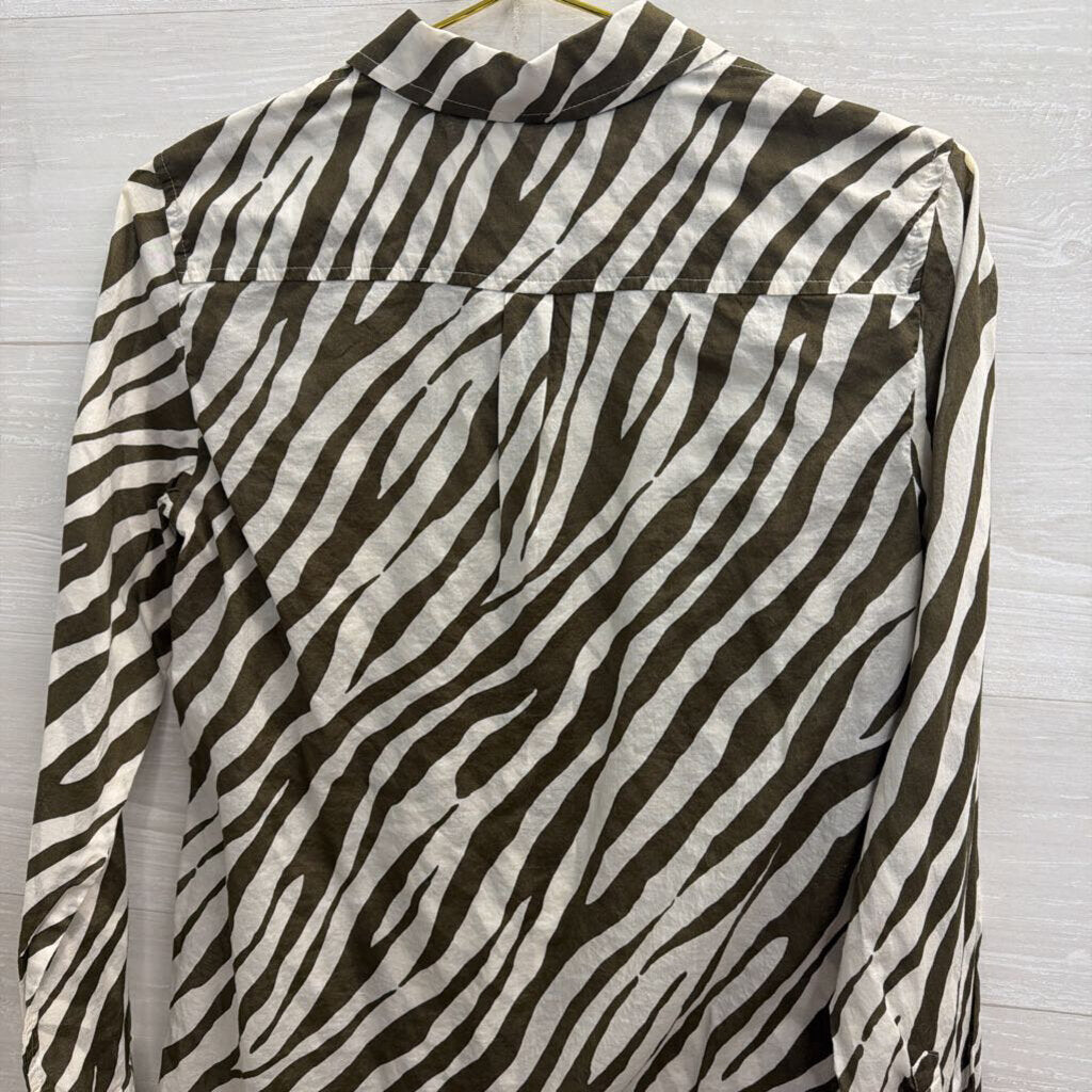 Talbots White/ Green Print 100% Cotton Long Sleeve Button Down Top Small