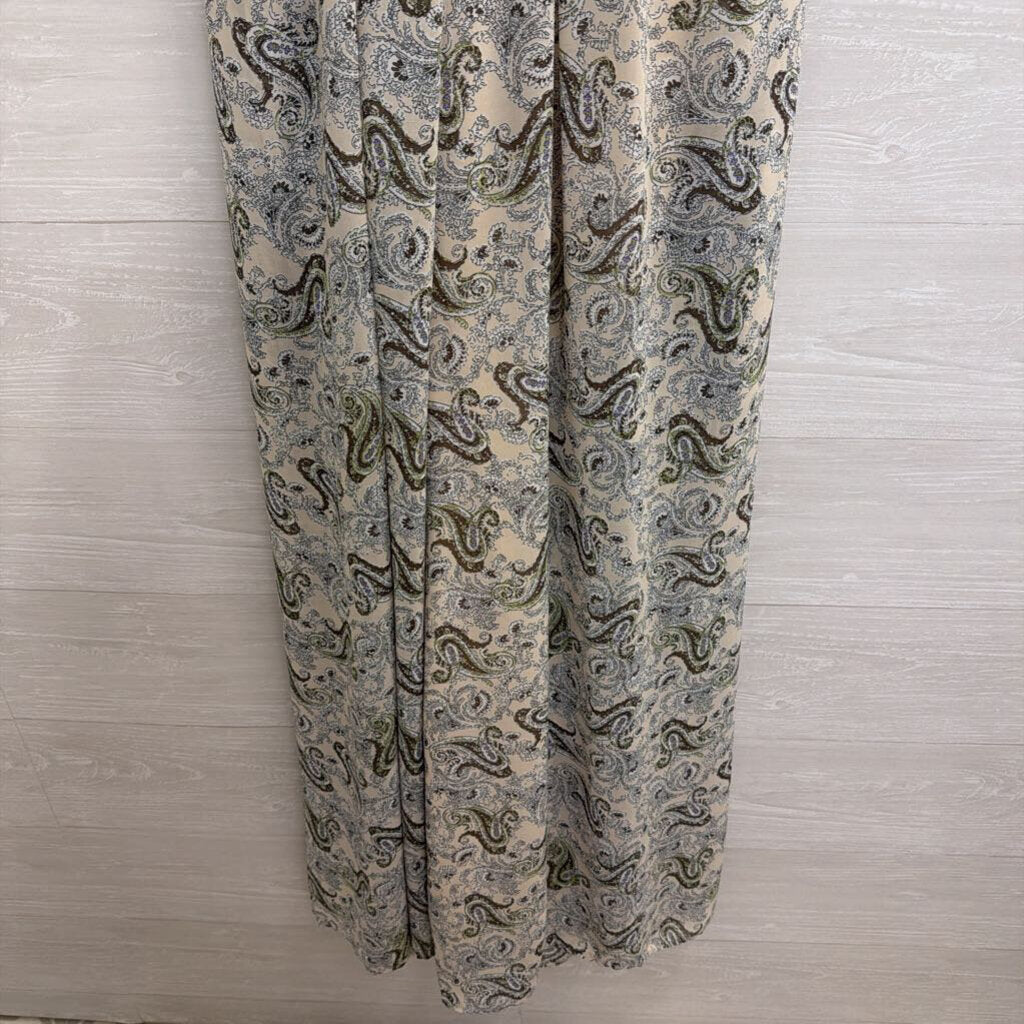 Davi and Dani Beige/ Green Paisley Print High Neck Wide Leg Jumpsuit Medium