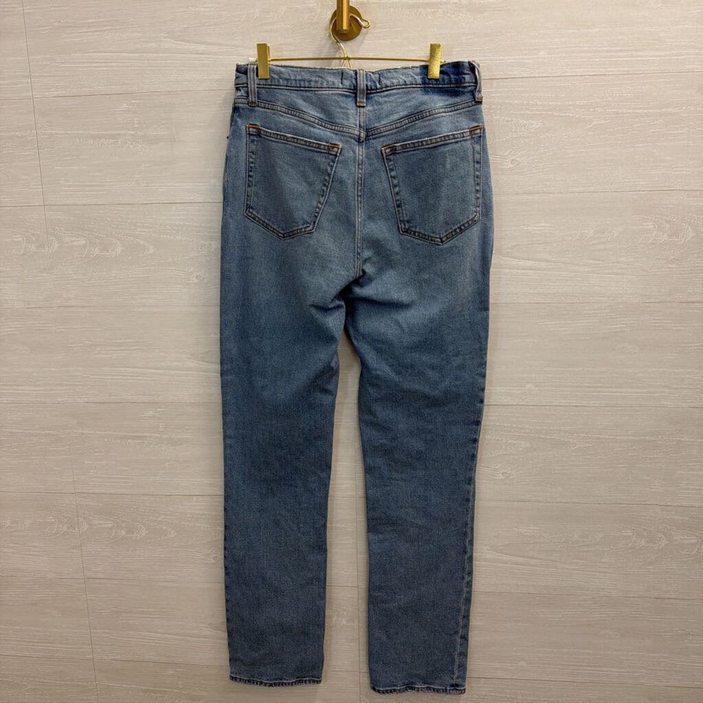 Abercrombie and Fitch Light Wash The 90s Slim Straight Ultra High Rise Jeans 29