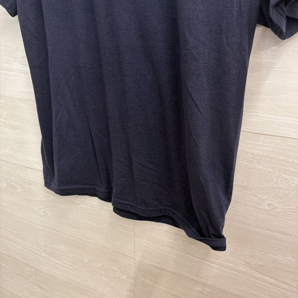 Sperry Navy Short Sleeve Graphic Tee Medium