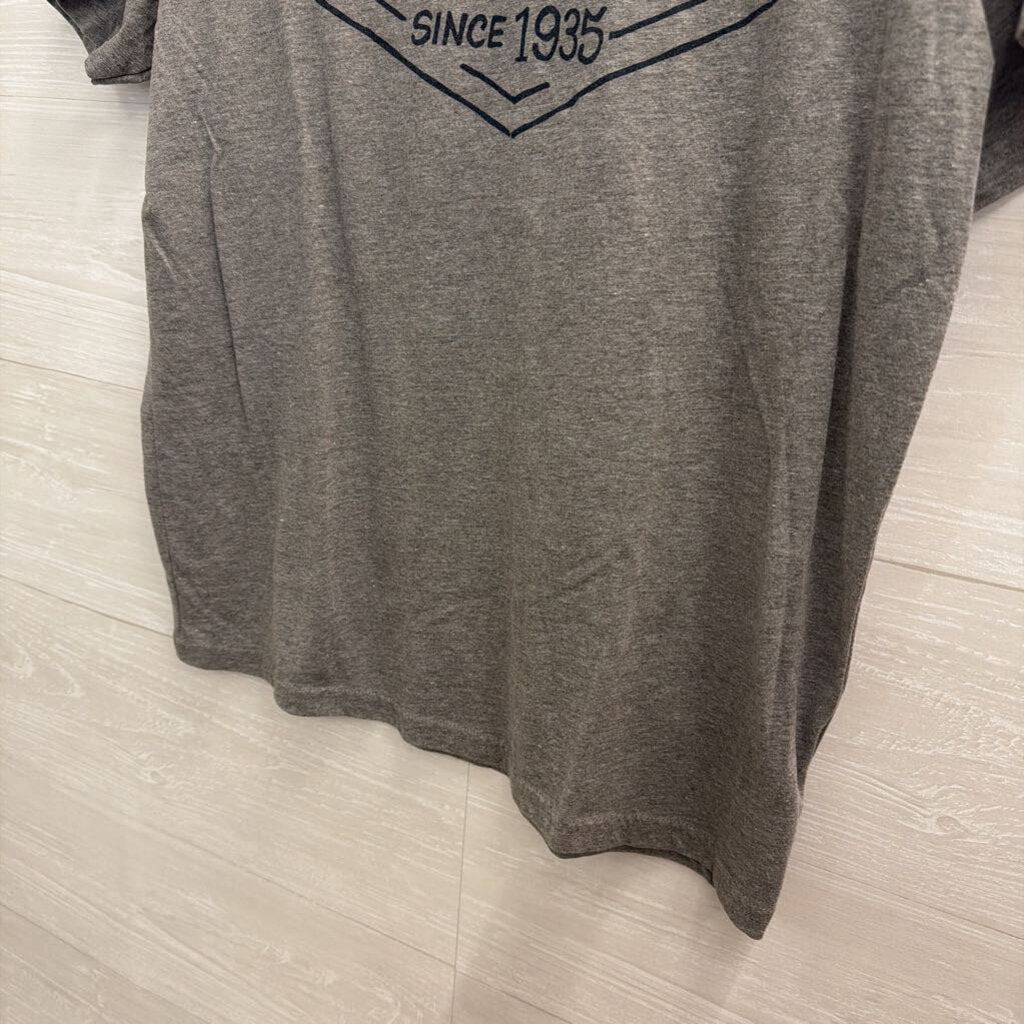 Sperry Grey Short Sleeve Graphic Tee Small