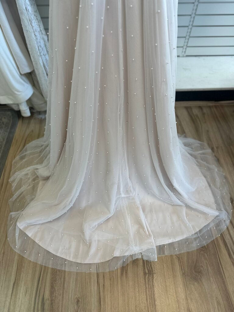 Oleg Cassini Scattered Pearl Cap Sleeve Wedding Dress 4