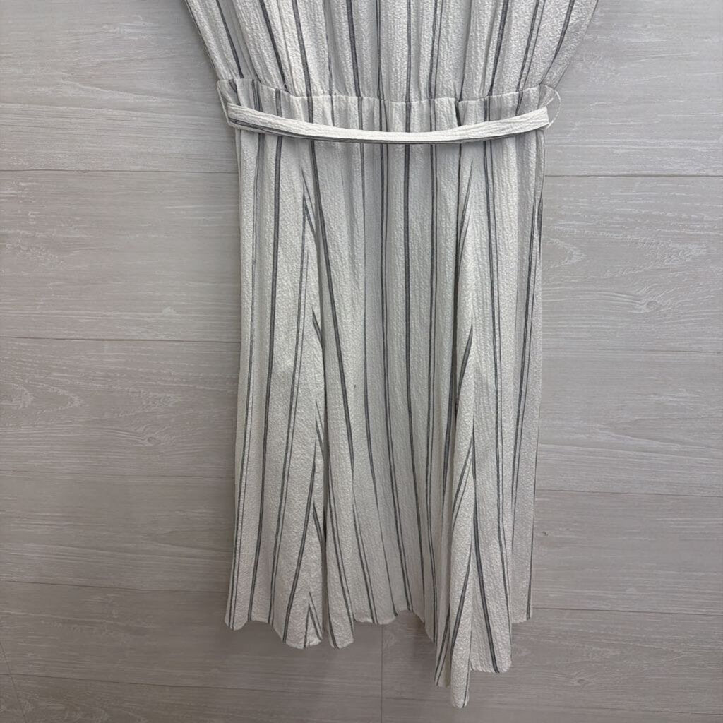 Calvin Klein White/ Grey Striped Short Sleeve Button Front Dress 4
