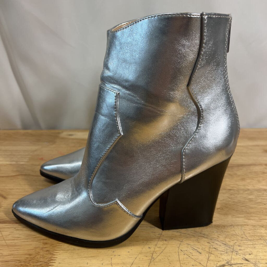 Metallic Silver Western Ankle Boots 9