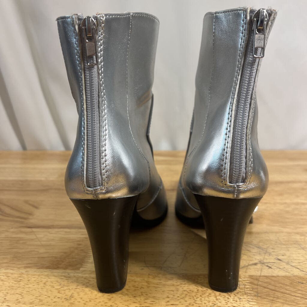 Metallic Silver Western Ankle Boots 9