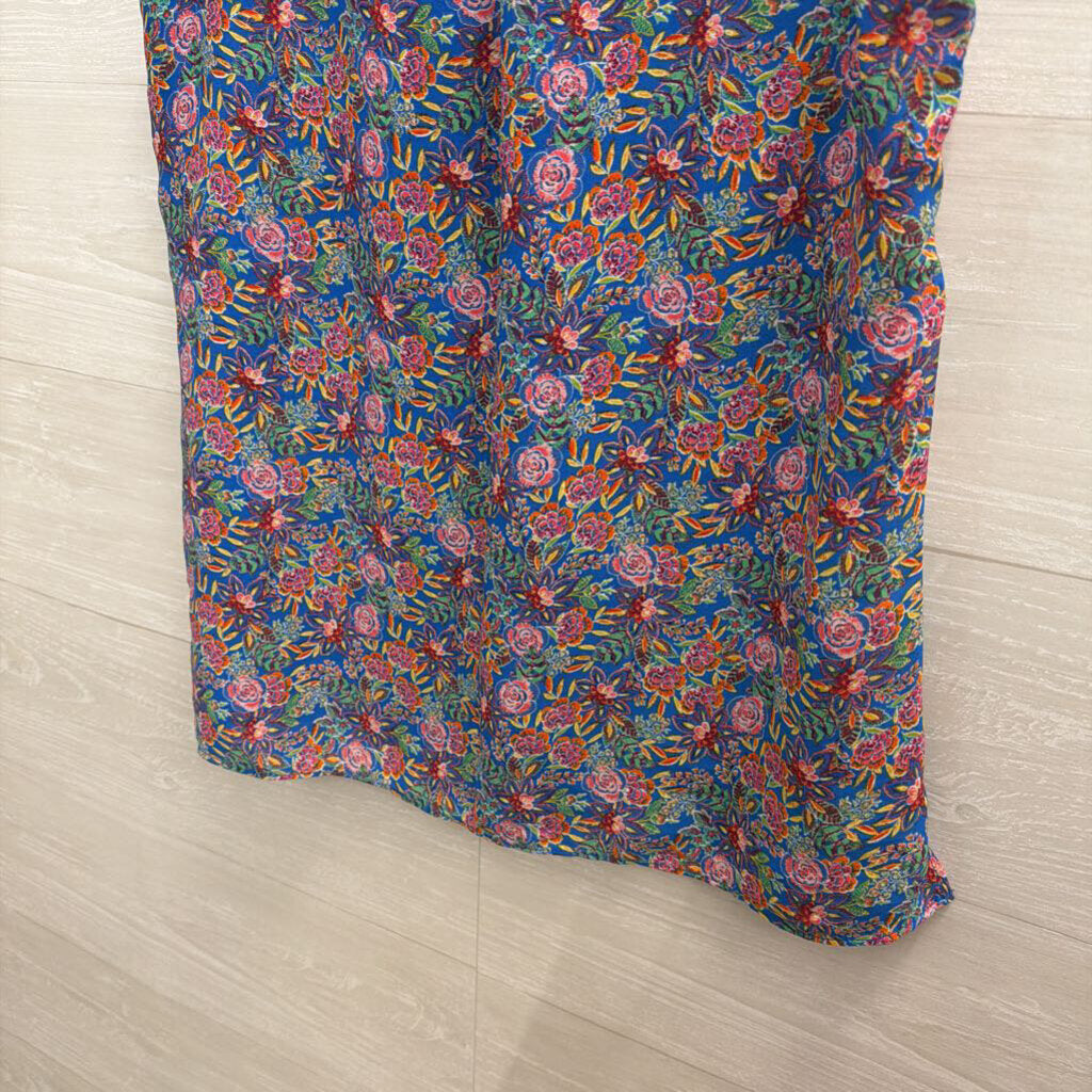 Rose and Olive Blue/ Red Floral Print Sleeveless Top Medium