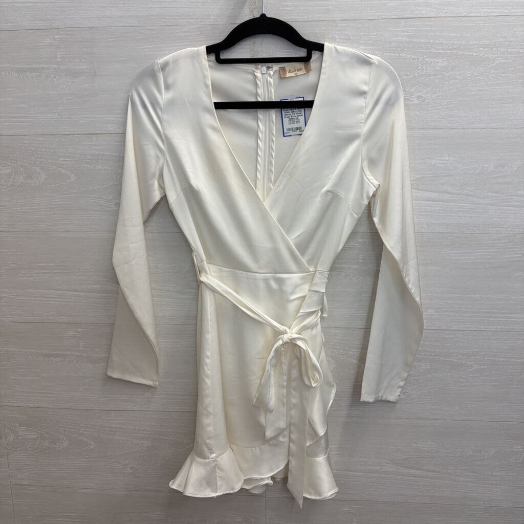 Altar'd State White Silky Long Sleeve Tie Waist Dress Extra Small