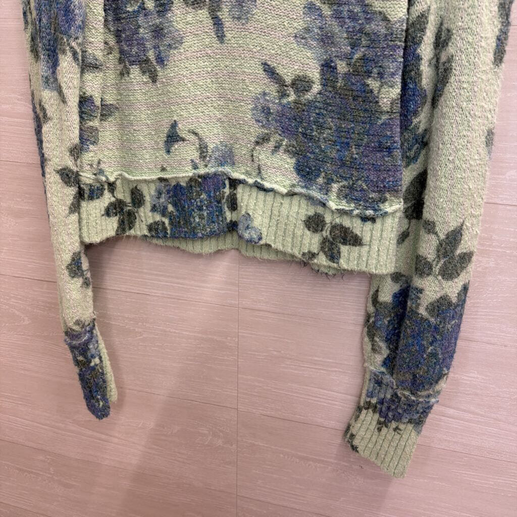 Free People Green/ Blue Floral Print Cropped Long Sleeve Sweater Top Small