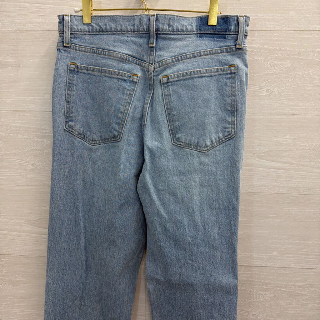 Abercrombie and Fitch Light Wash The 90s Straight Ultra High Rise Jeans 8 Long