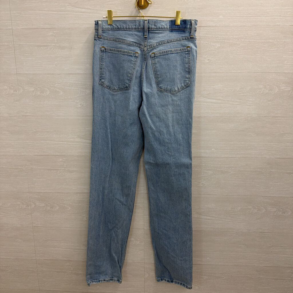 Abercrombie and Fitch Light Wash The 90s Straight Ultra High Rise Jeans 8 Long