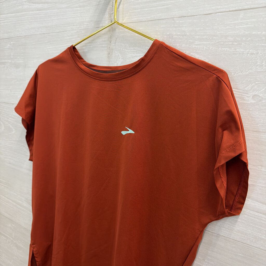 Brooks Orange Short Sleeve Athletic Top Medium