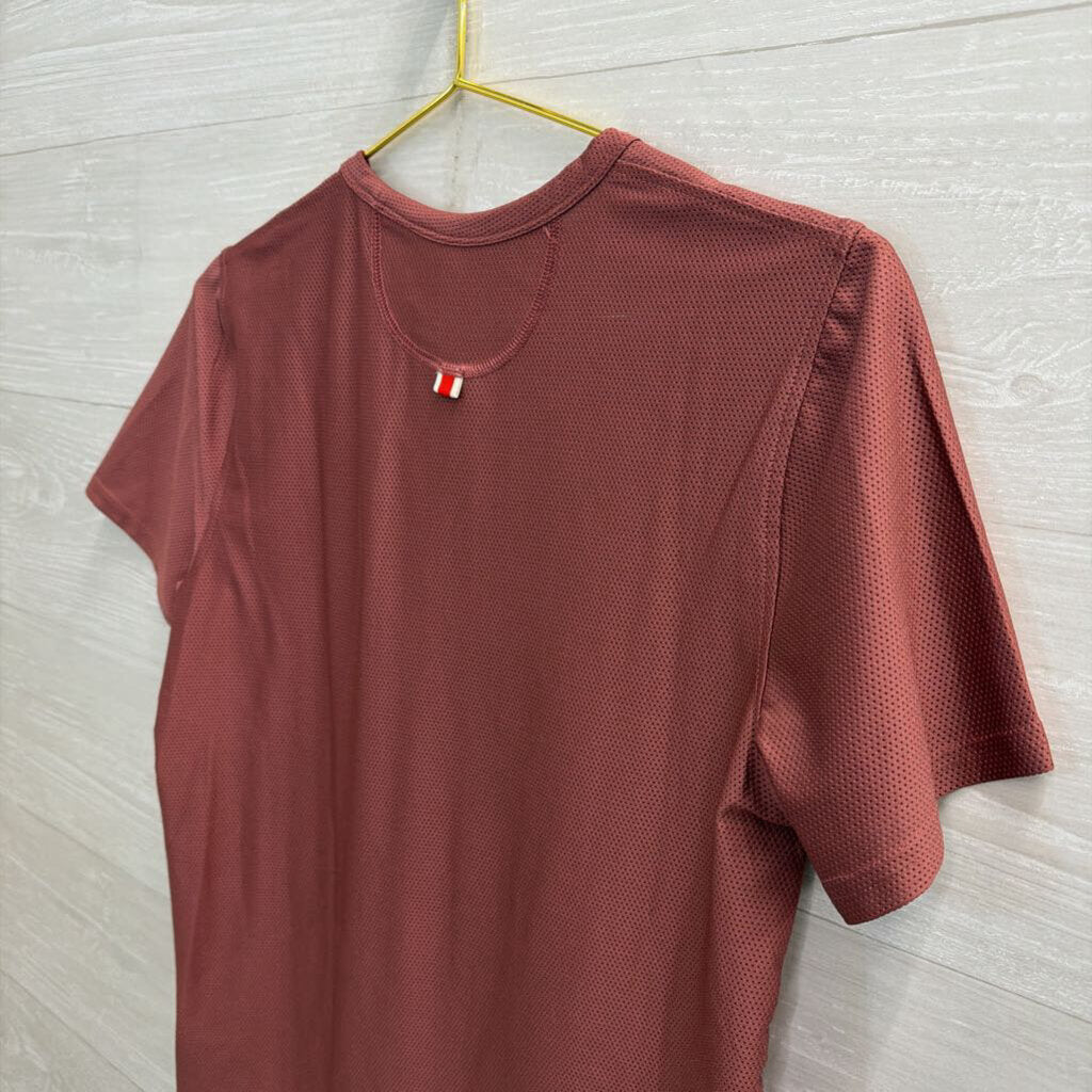 Tracksmith Purple Short Sleeve Athletic Top Medium