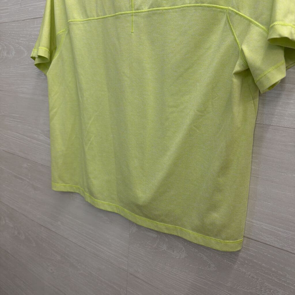 The North Face Green Cropped Short Sleeve Athletic Top Small