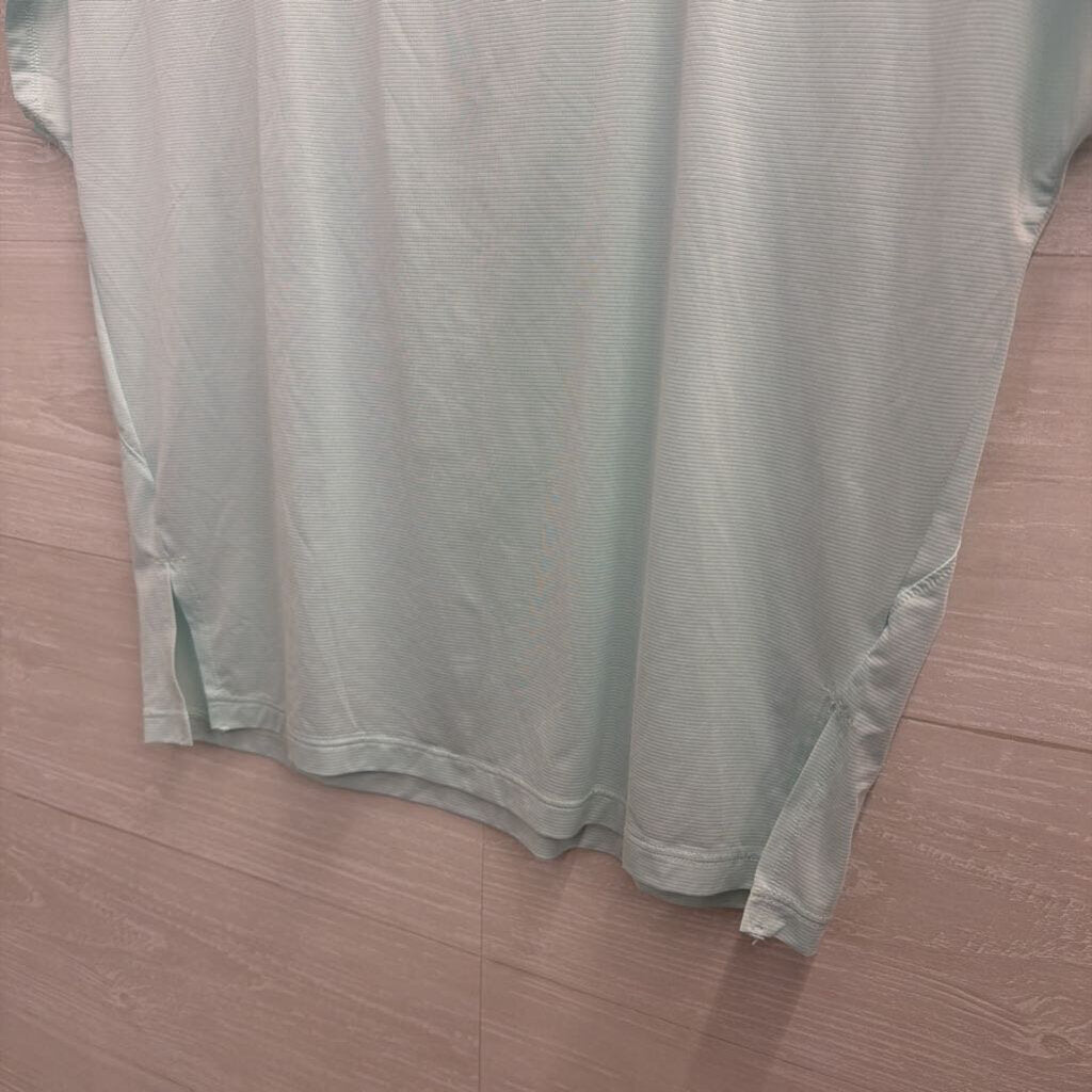 Brooks Blue Cropped Short Sleeve Top Medium