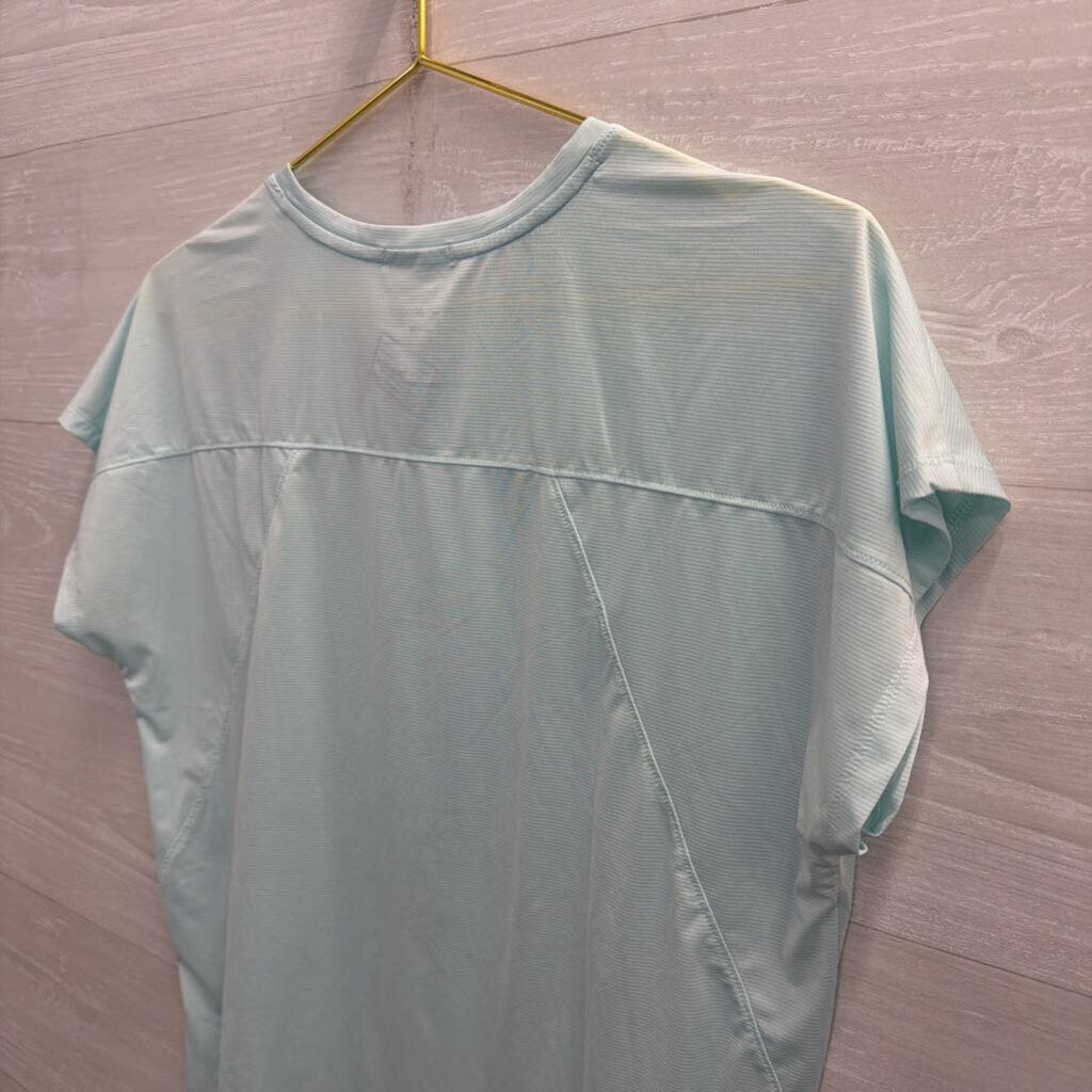 Brooks Blue Cropped Short Sleeve Top Medium