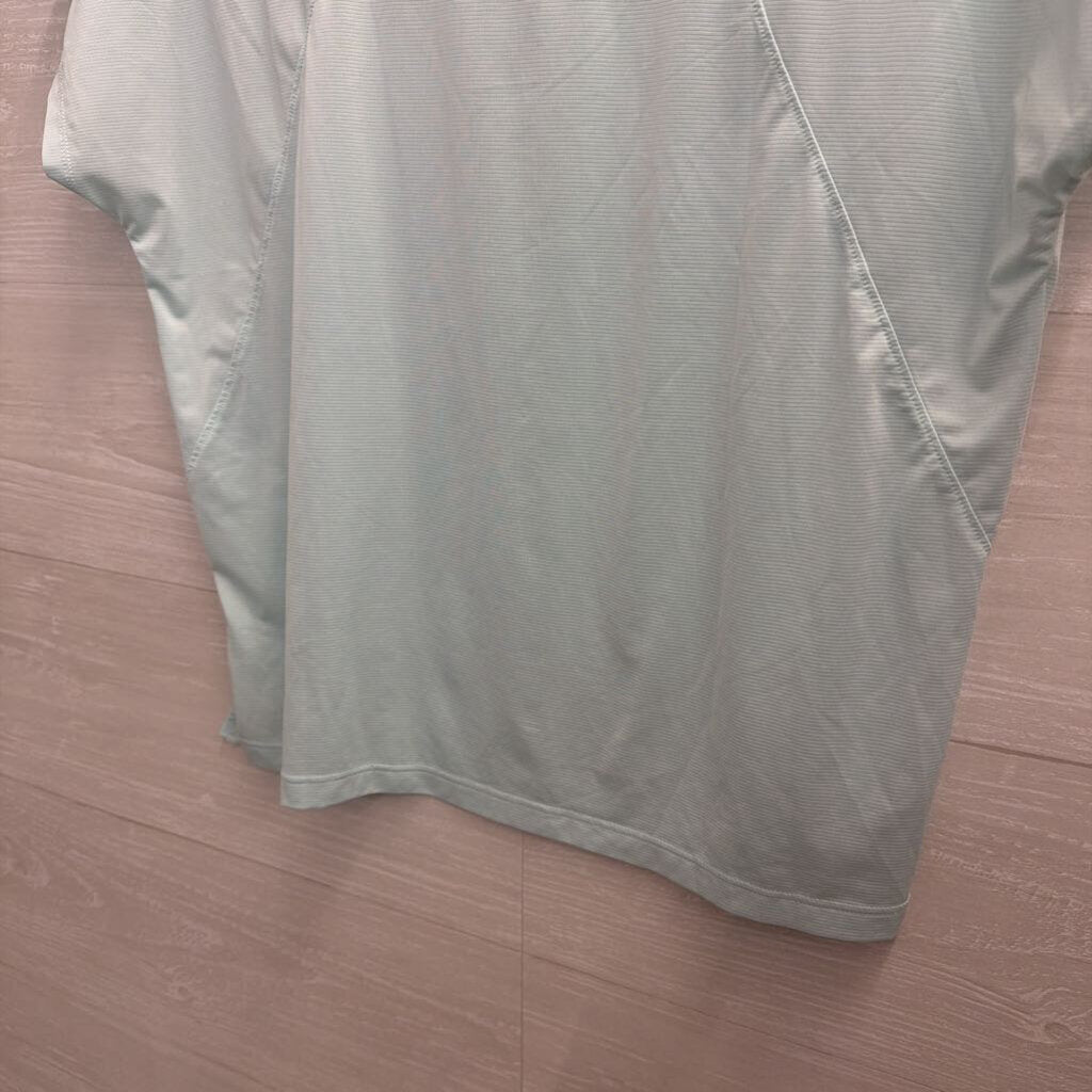 Brooks Blue Cropped Short Sleeve Top Medium