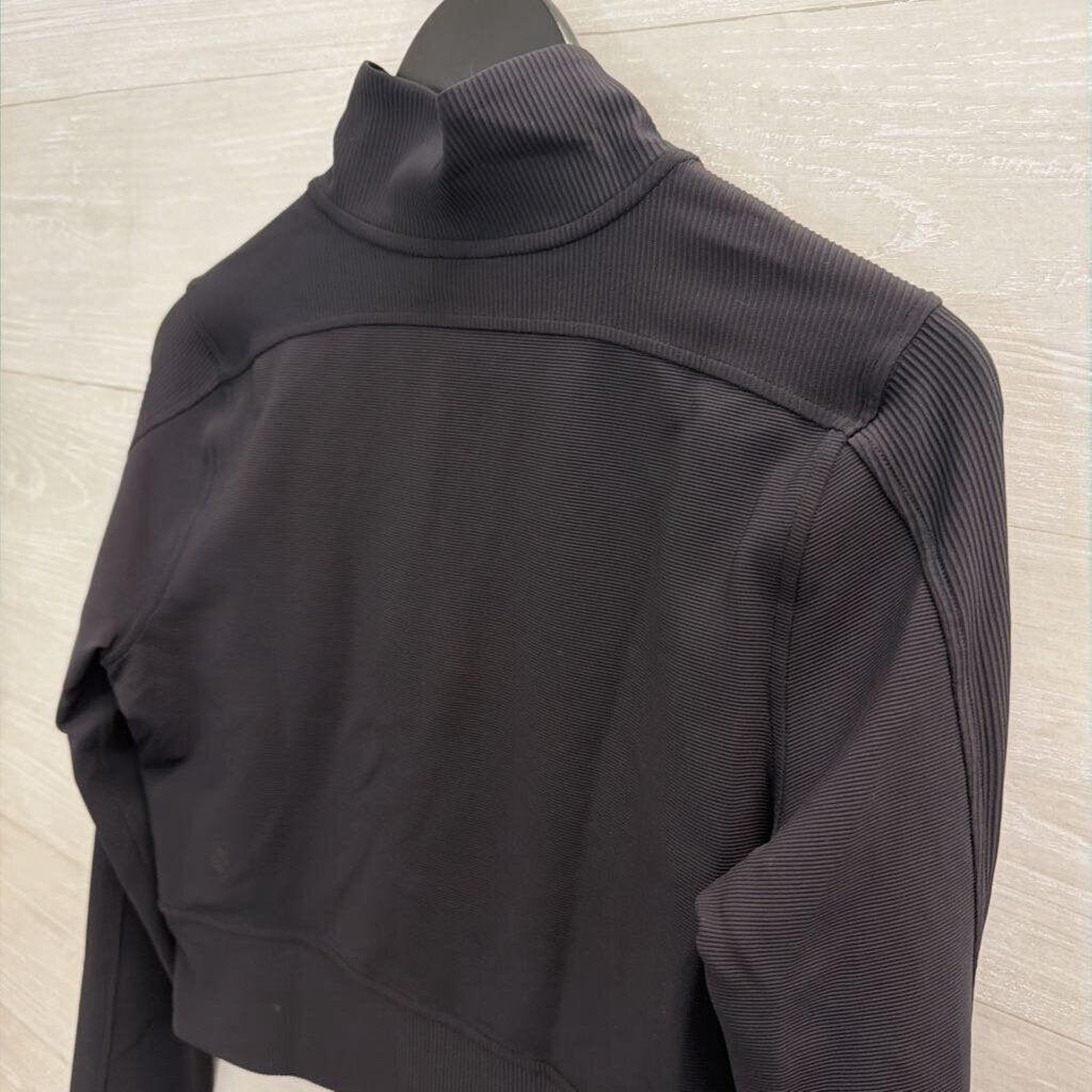 Lululemon Black Cropped Quarter Zip Pullover Medium