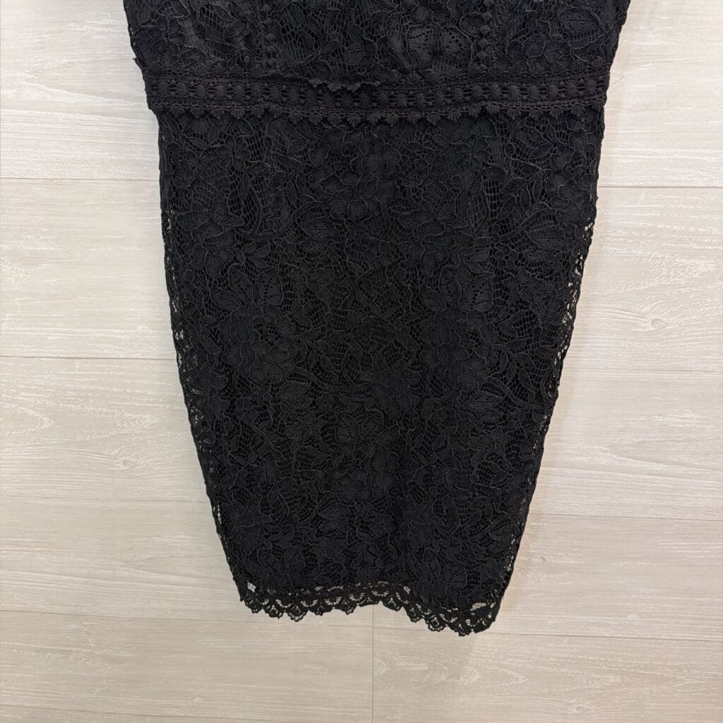 Skies are Blue Black Lace Short Sleeve Dress Small