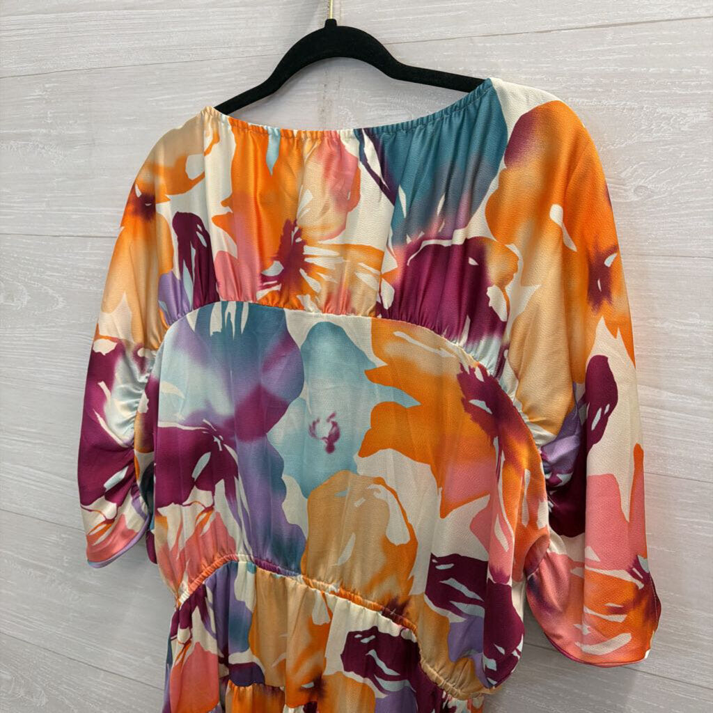 Loft White/ Multi Print Short Sleeve Top Medium