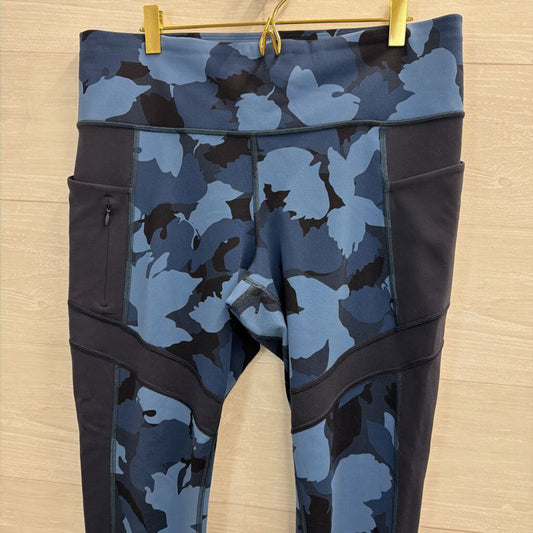 Athleta Blue Camo Print Leggings Large