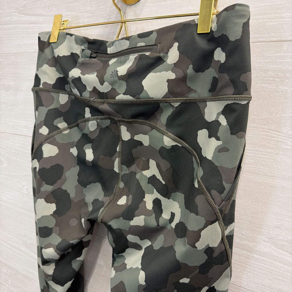 Athleta Green Camo Print Leggings Large