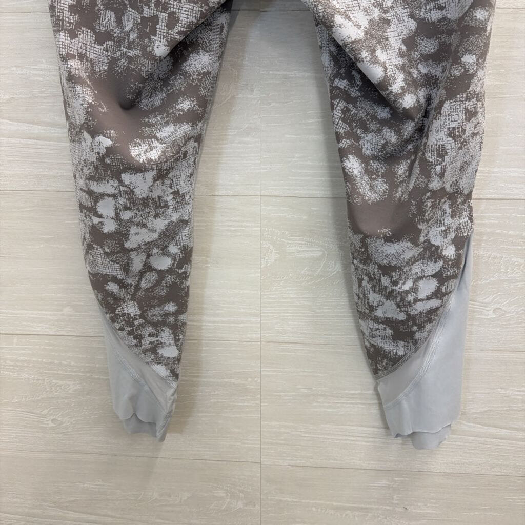 Lululemon Grey Print Athletic Leggings 12