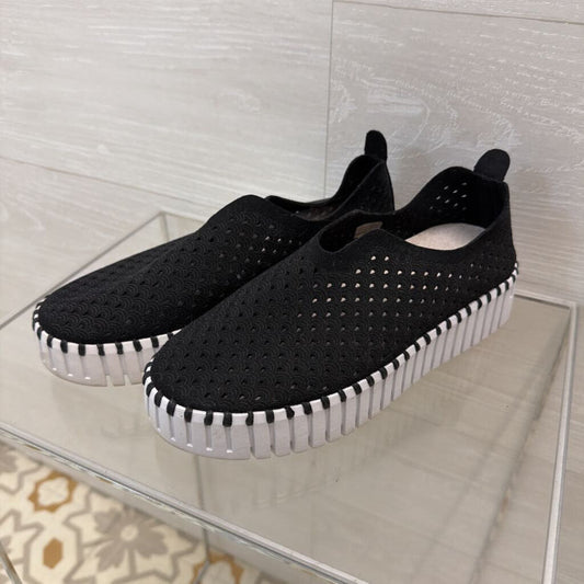 Ilse Jacobsen Black/ White Perforated Tulip Slip On Sneakers 36