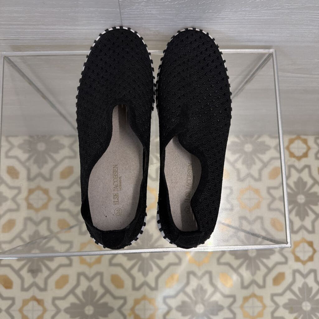 Ilse Jacobsen Black/ White Perforated Tulip Slip On Sneakers 36