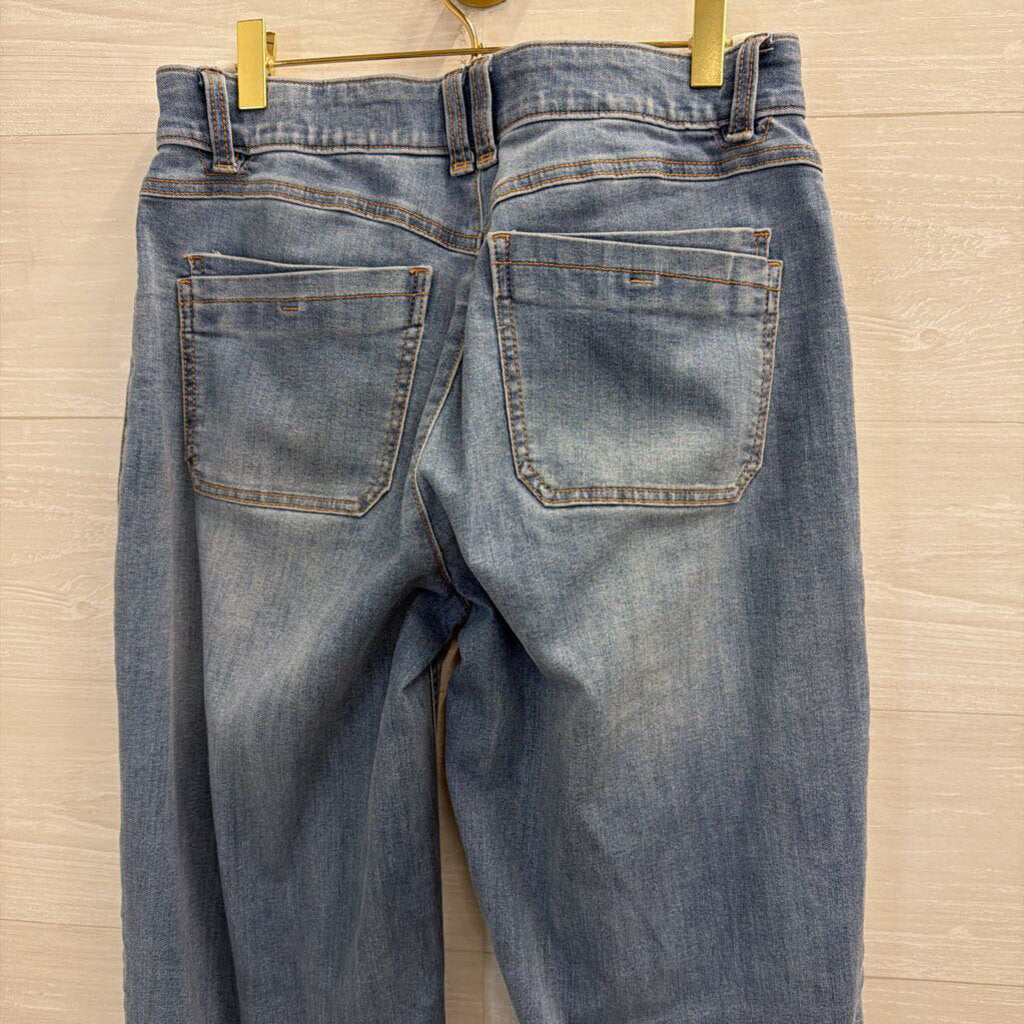 Democracy Light Wash Wide Leg Ab Technology Jeans 4