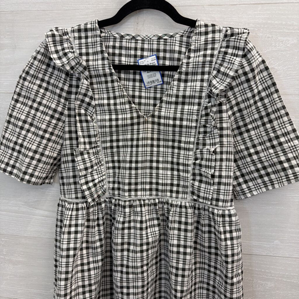 White/ Black Plaid Short Puff Sleeve Top Small