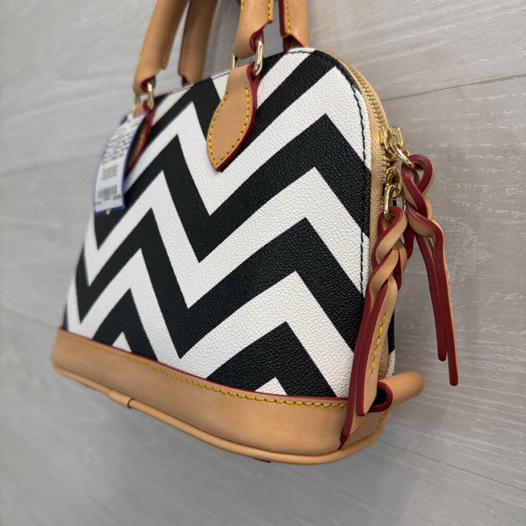 Dooney and Bourke White/ Black Chevron Bitsy Purse
