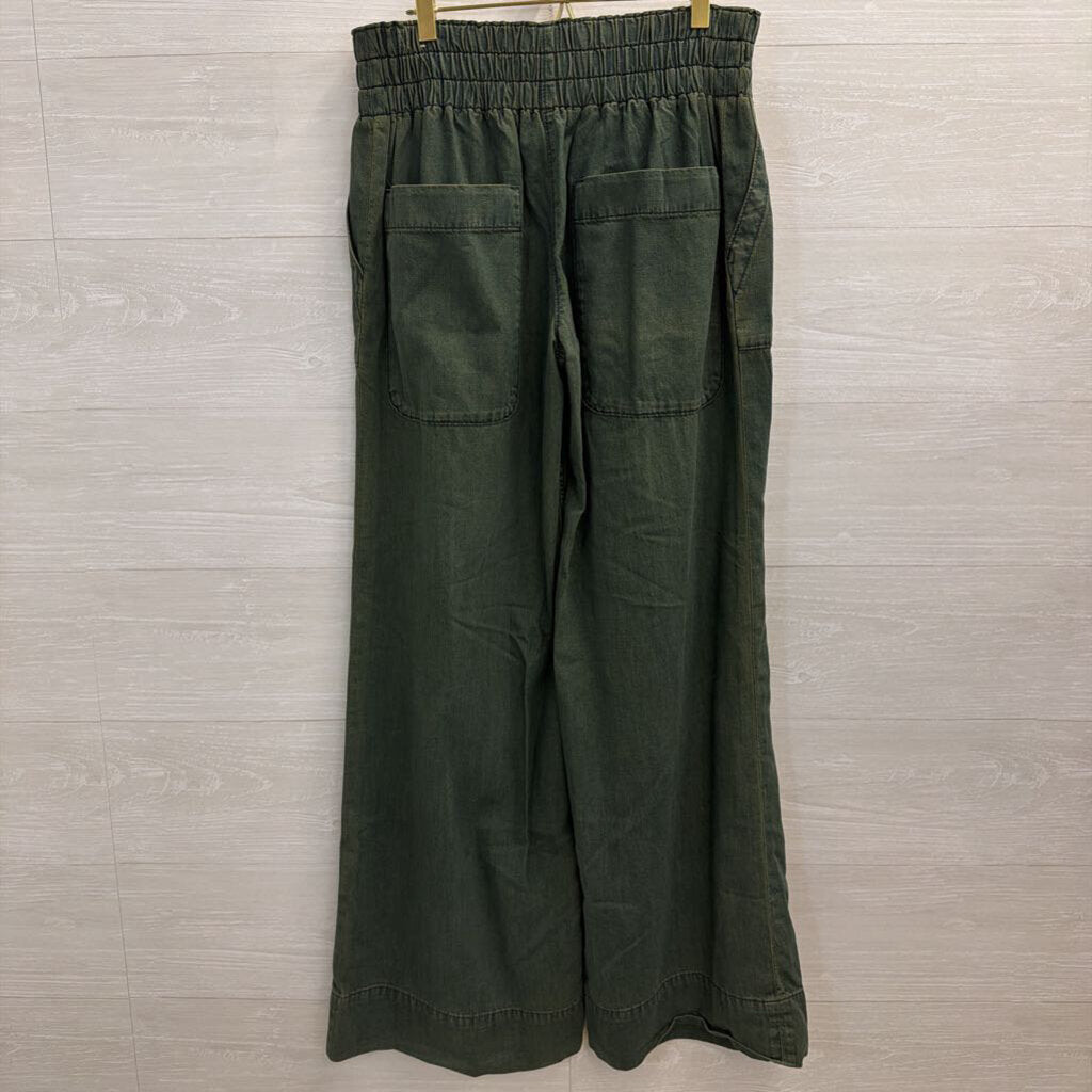 We The Free Green High Waisted Wide Leg Pants Small