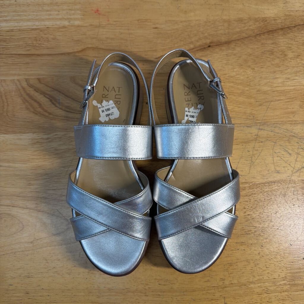 Naturalizer Silver Metallic Platform Sandals 6.5