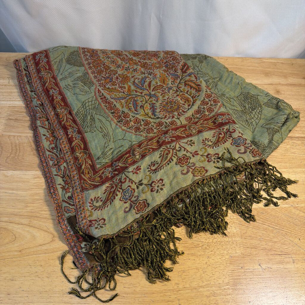Green/ Red Print Knit Scarf