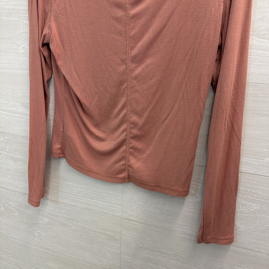 C and C California Pink Ribbed Cropped Long Sleeve Henley Top Medium