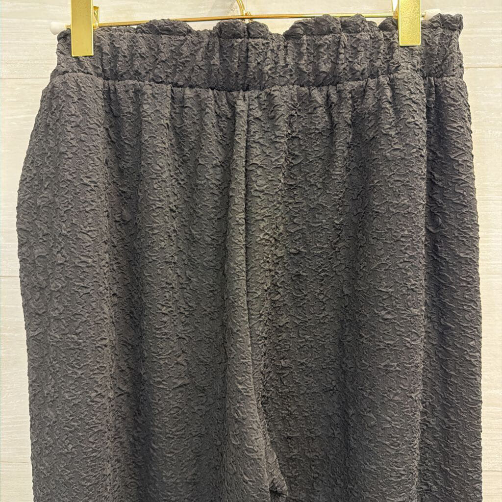 Black Textured Wide Leg Pull On Pants Small