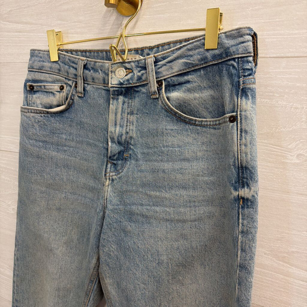 TopShop Light Wash Raw Hem Straight Leg Jeans 28
