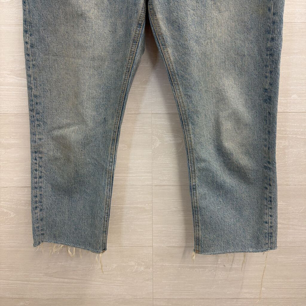 TopShop Light Wash Raw Hem Straight Leg Jeans 28