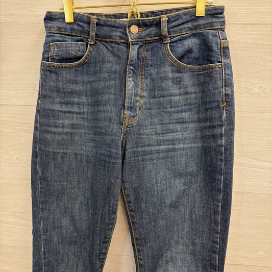 Zara Dark Wash Straight Leg Jeans 6