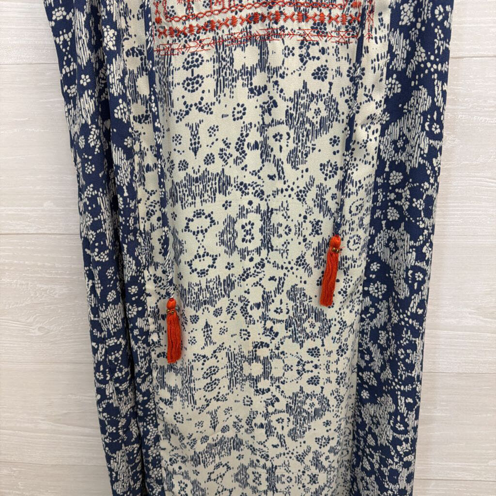 Knox Rose White/ Blue Print Maxi Dress Small