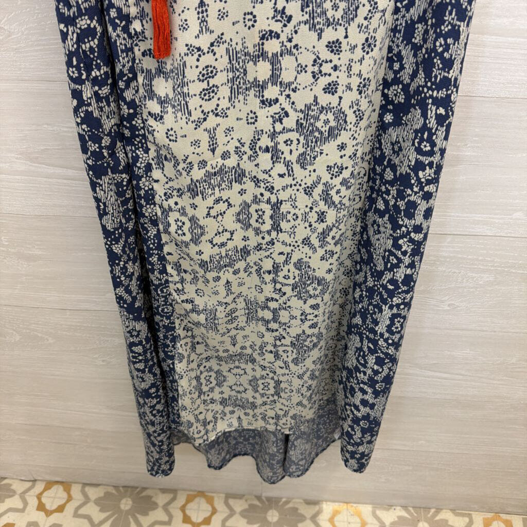 Knox Rose White/ Blue Print Maxi Dress Small