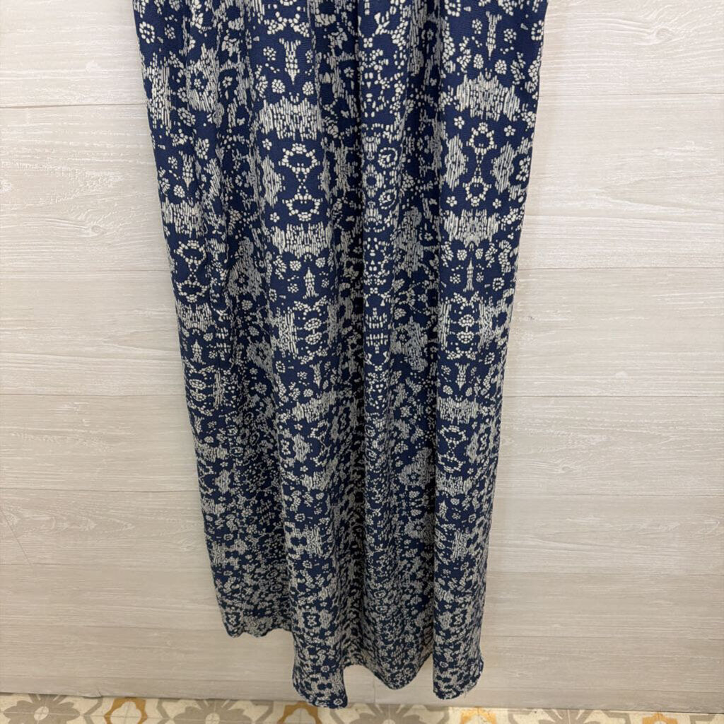 Knox Rose White/ Blue Print Maxi Dress Small