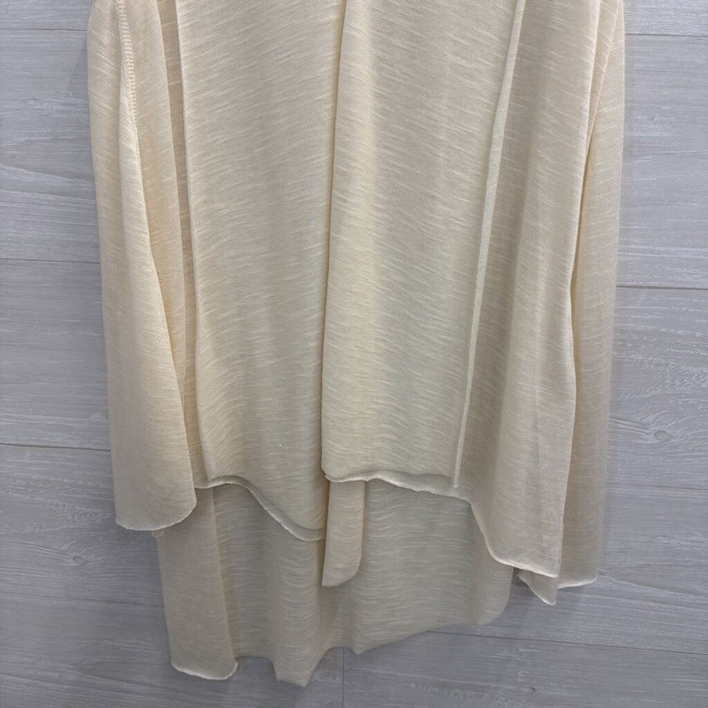 Umgee Cream V Neck Tank Top Medium