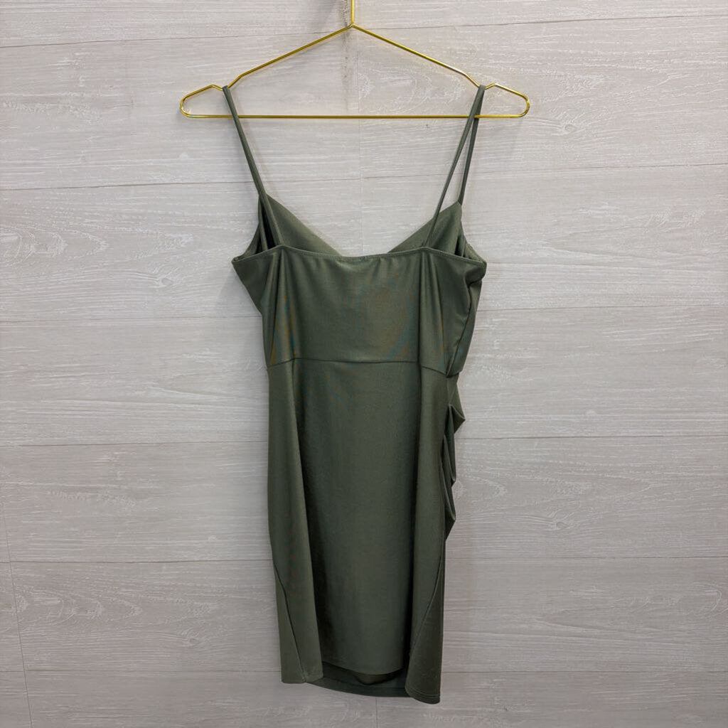 Windsor Green Side Ruched Mini Dress Medium