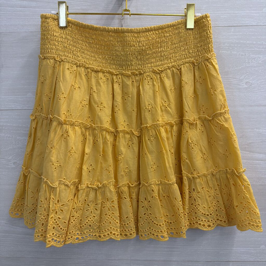 American Eagle Yellow Eyelet Tiered Skirt Medium